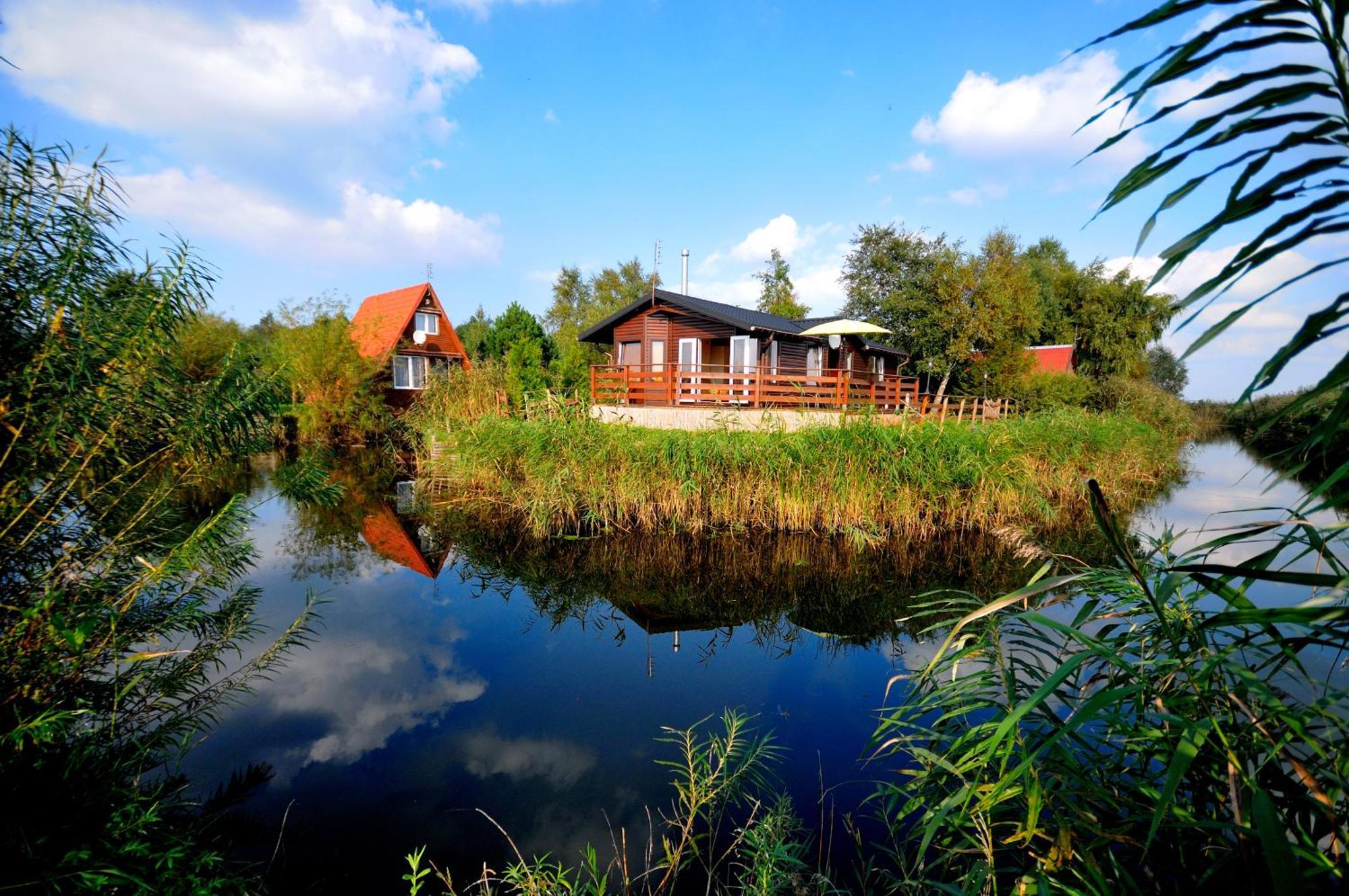 Stanica Wodna Hotel Dźwirzyno Kültér fotó