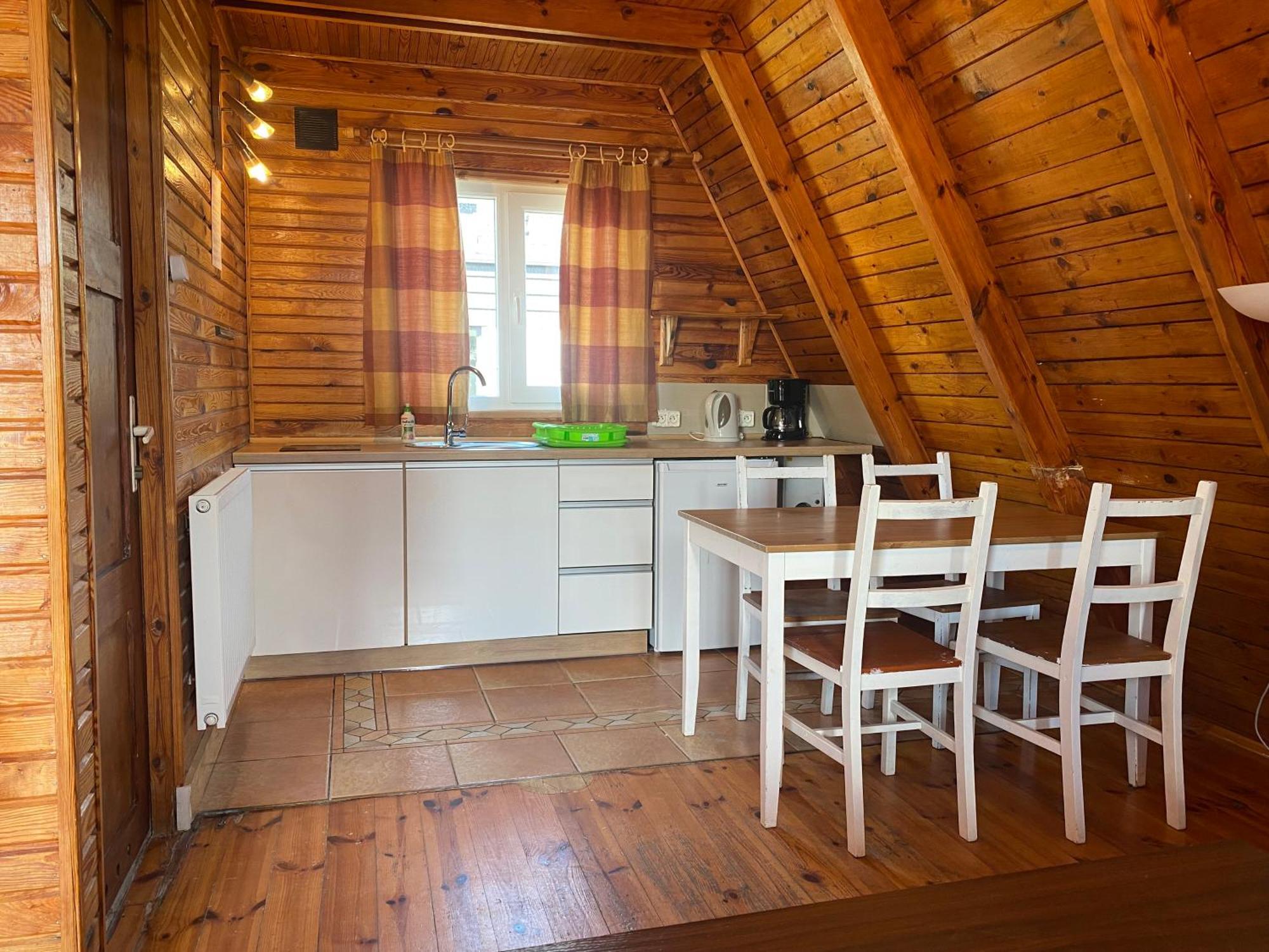 Stanica Wodna Hotel Dźwirzyno Kültér fotó
